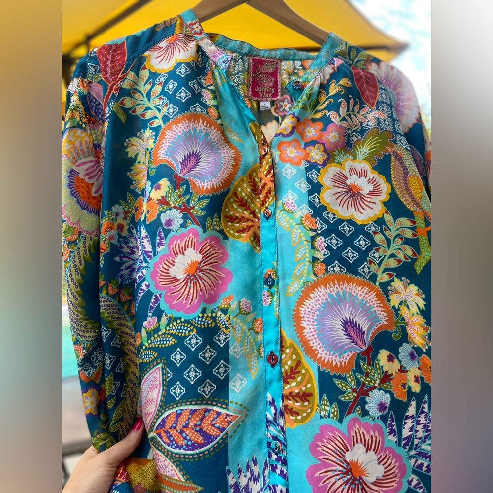 Johnny Was 100% Silk Kalani Blouse. Size L. - Picture 3 of 16